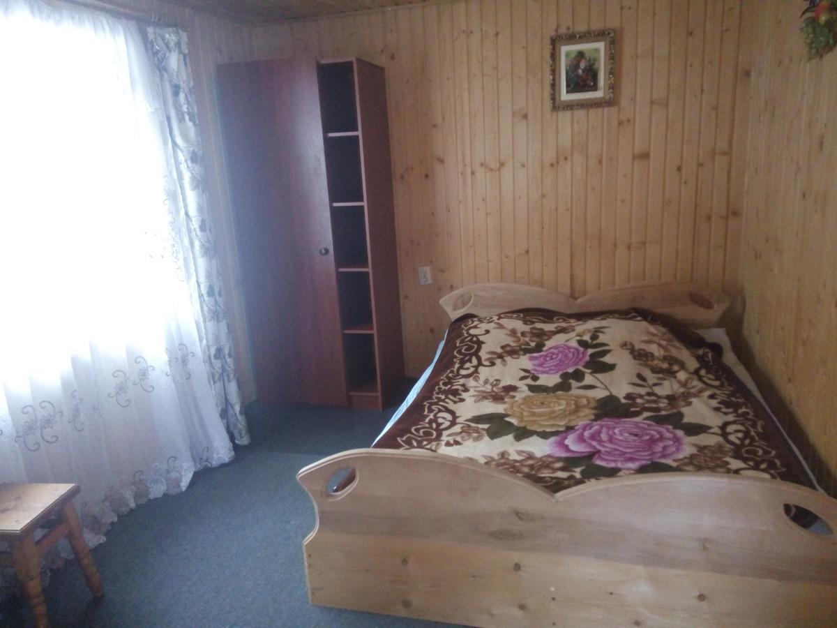 Edelveys Hotel Ворохта Екстериор снимка