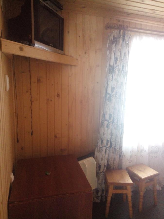 Edelveys Hotel Ворохта Екстериор снимка