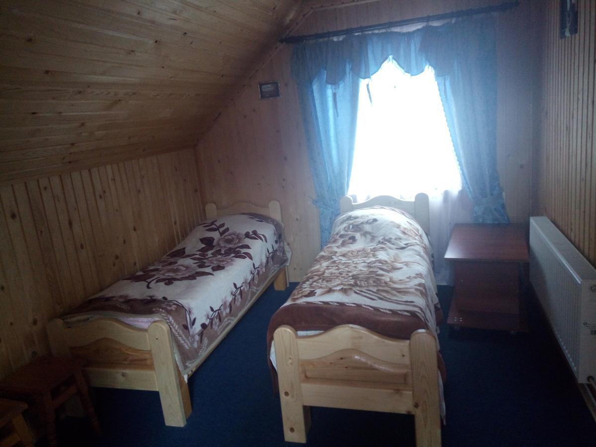 Edelveys Hotel Ворохта Екстериор снимка