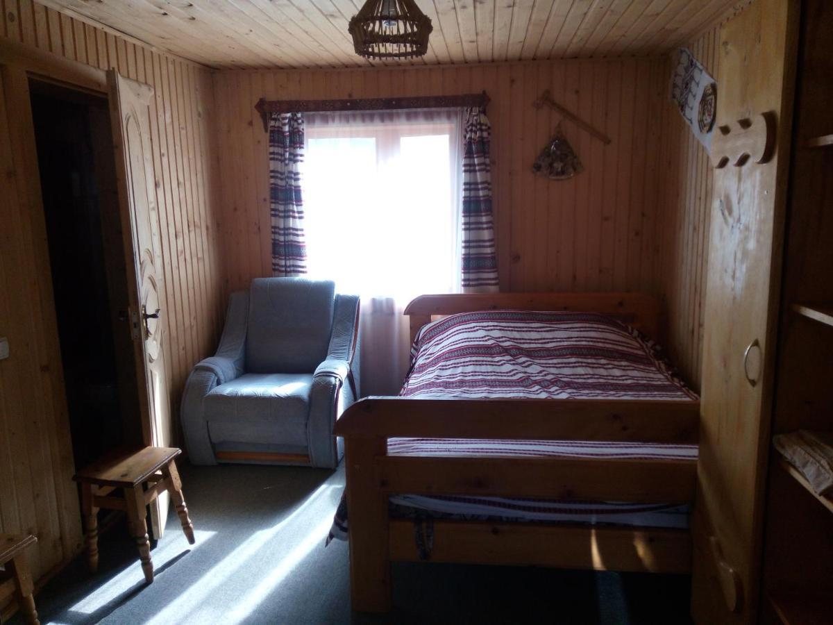 Edelveys Hotel Ворохта Екстериор снимка